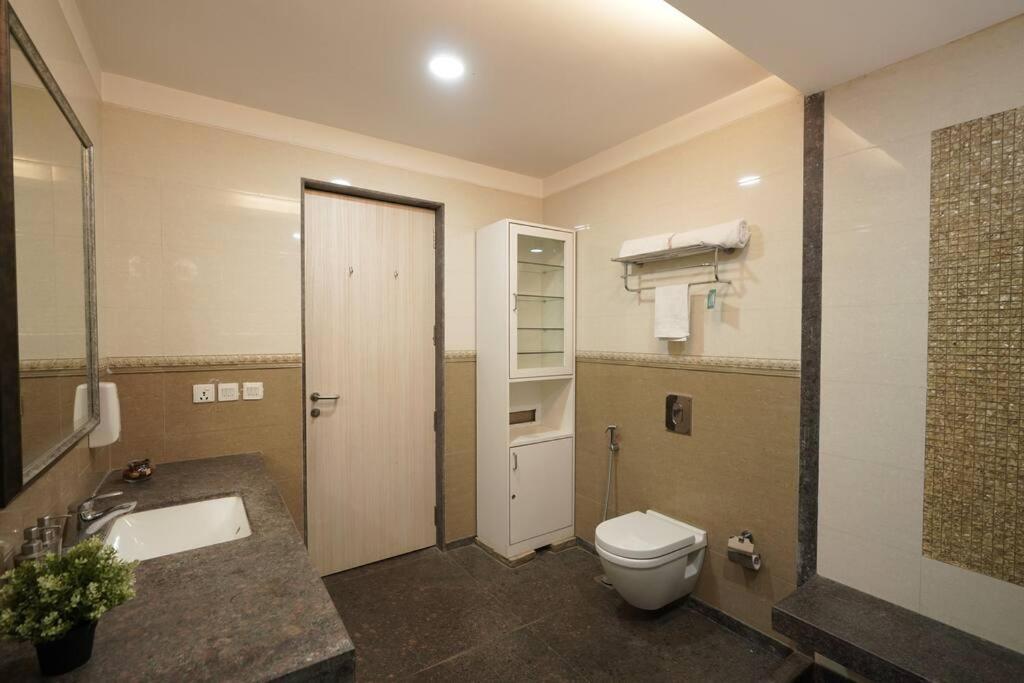Villa 4bhk Bliss 96 By The Rentalgram