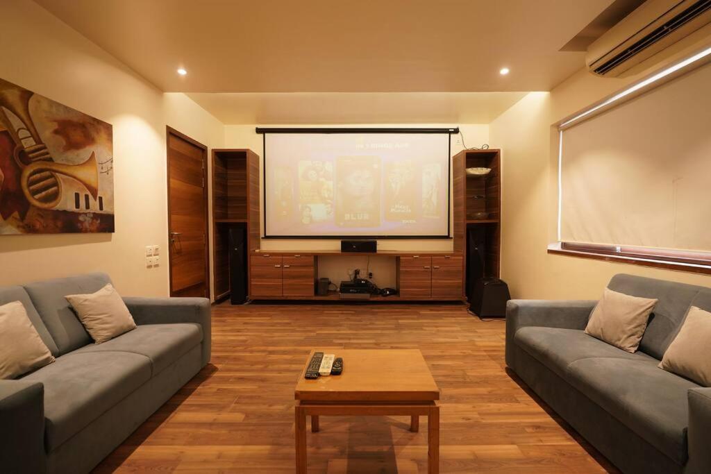 Villa 4bhk Bliss 96 By The Rentalgram