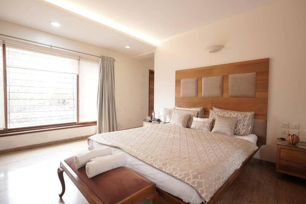 Villa 4bhk Bliss 96 By The Rentalgram *