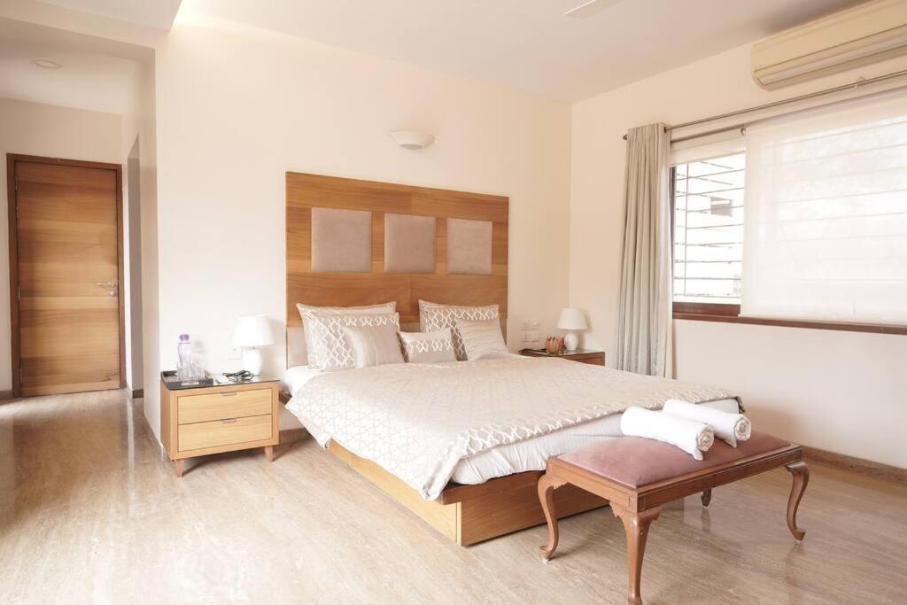Villa 4bhk Bliss 96 By The Rentalgram